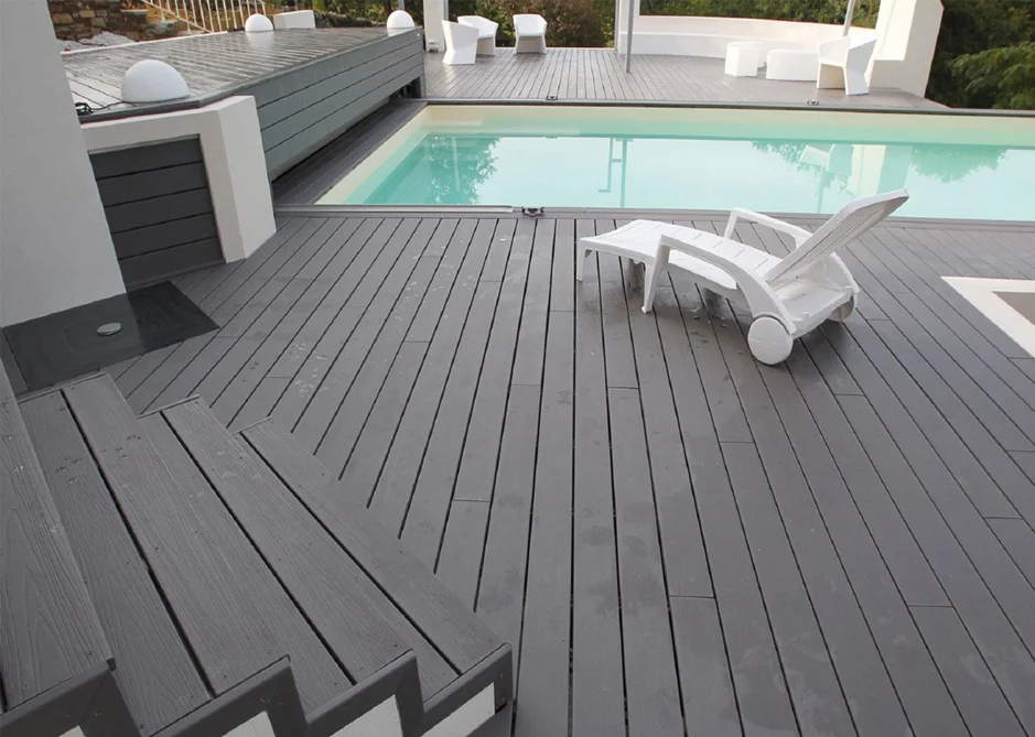 Decking Semi Solid Round